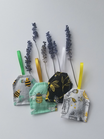 Natural Lavender Sachet Scent Bags/Bud Filled Animal Sachets - All Moth/ Bug Repellent Gift