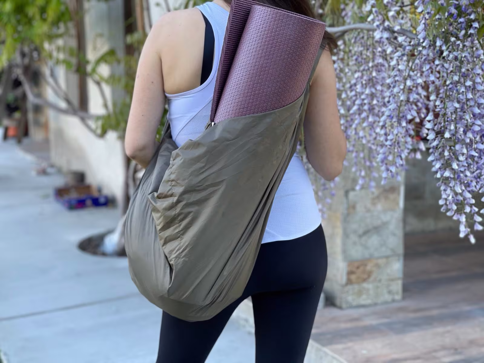 stylish Workout Bag With Zipper, Crossbody Yoga & Fitness Bag, Sustainable Weekender Pocket, Foldable Travel Beach