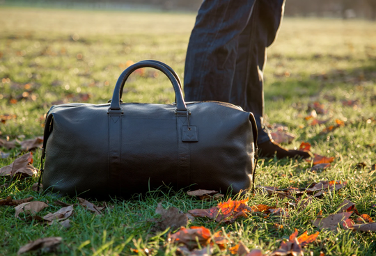 Fox Archer - Classic Black Real Leather Duffle/Duffel Bag By Fox Archer Weekend Holdall