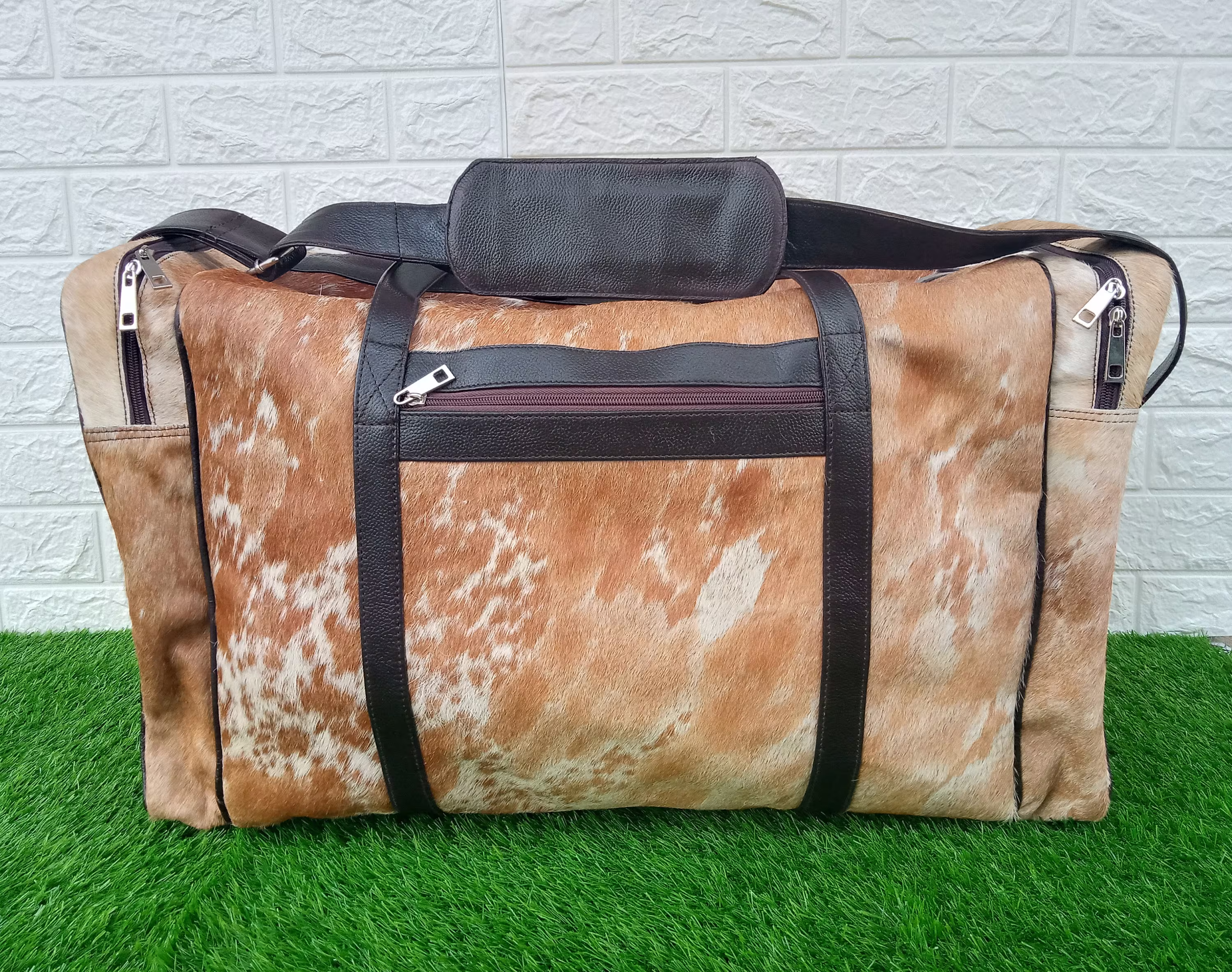 Cowhide Leather Weekend Duffel Bag Palomino Duffle Overnight Travel Large Gym Hair On