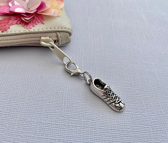 Running Shoe Zipper Charm, Fitness Athletes Training Shoe, Zip Pull Gym Bag Sneakers Sports Accessory